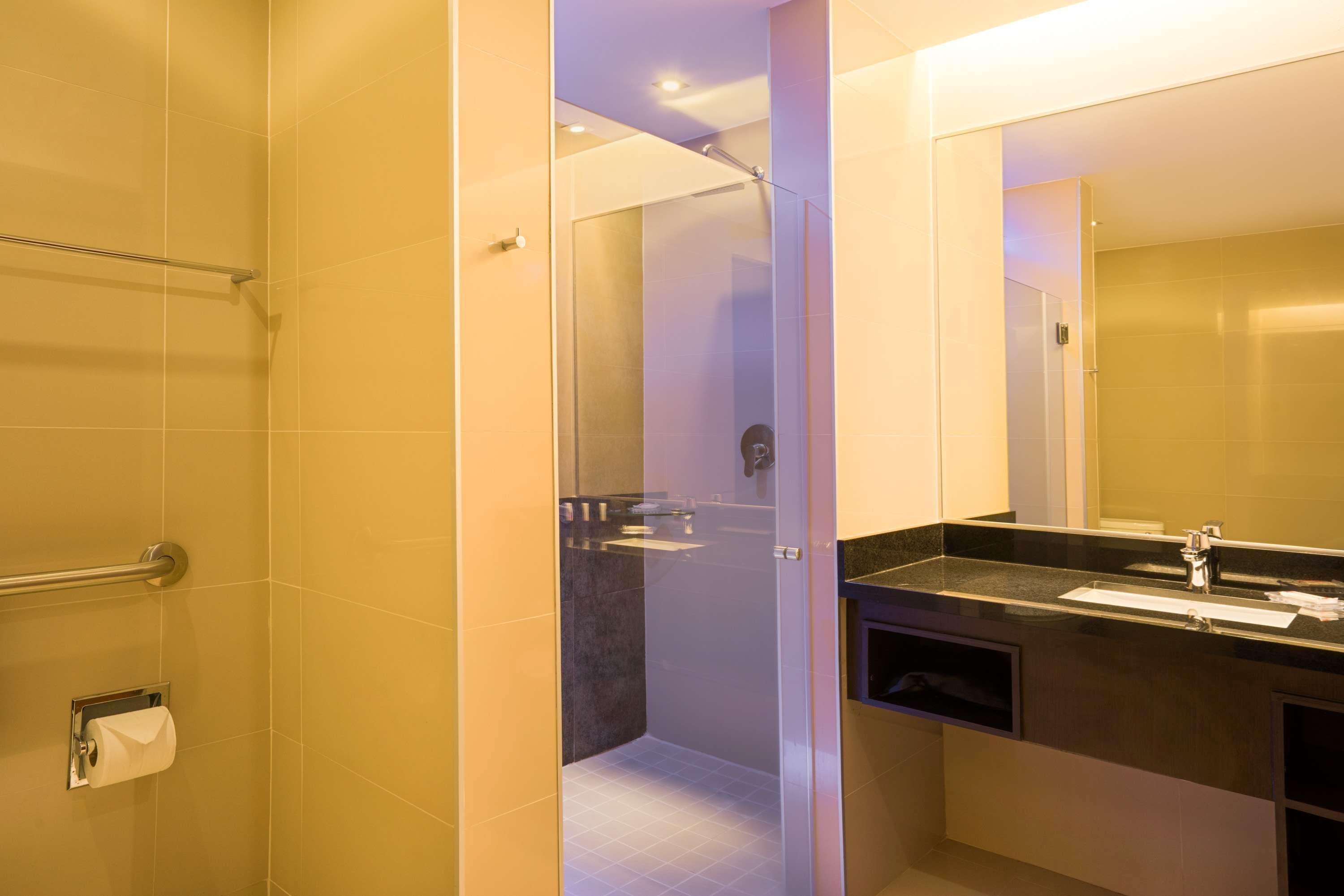 Ramada Plaza By Wyndham Panama Punta Pacifica Hotell Eksteriør bilde